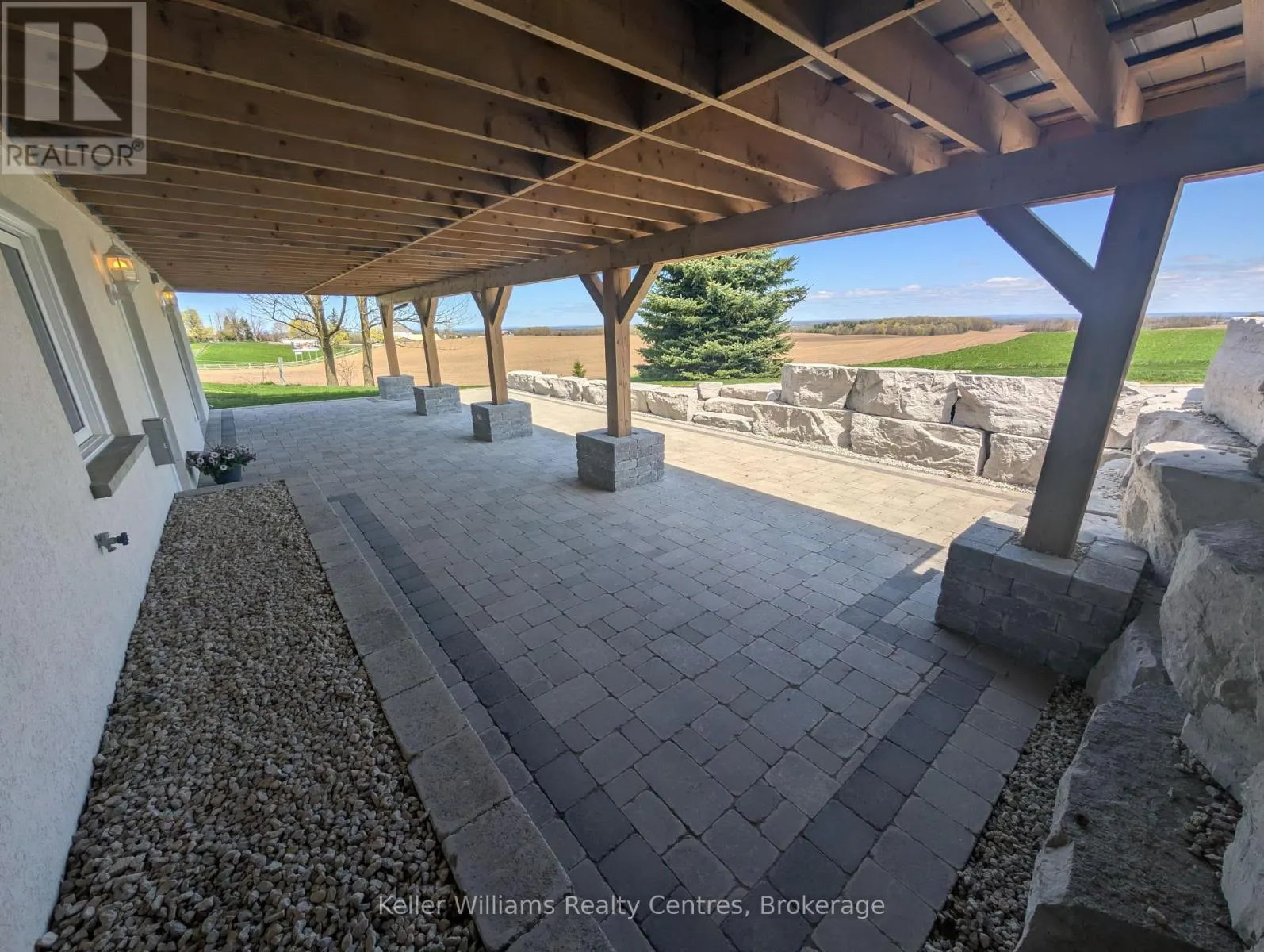 2219 COUNTY RD 42