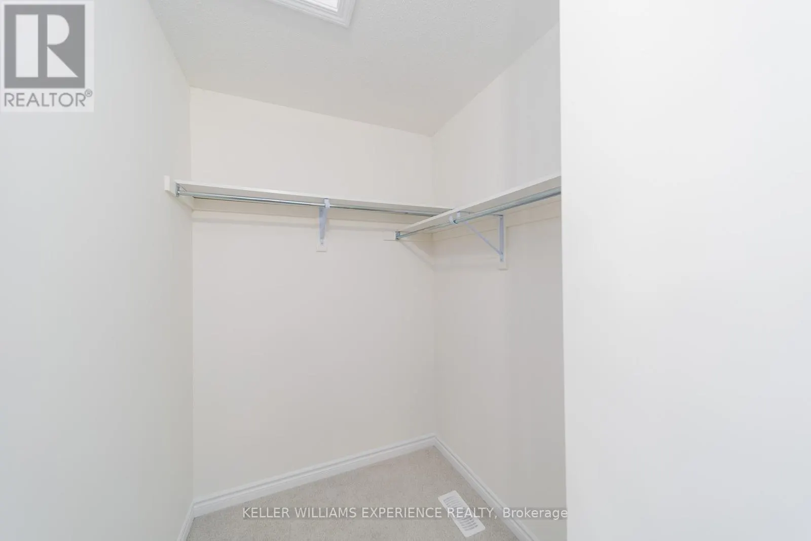 4 SHAPIRA AVENUE