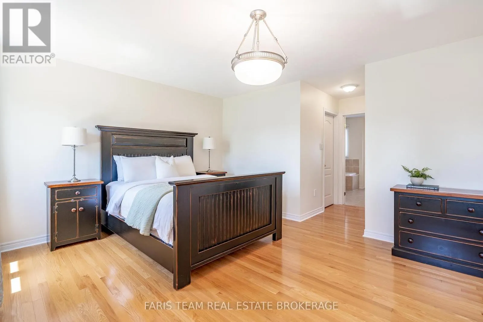 26 BARRINGTON TRAIL
