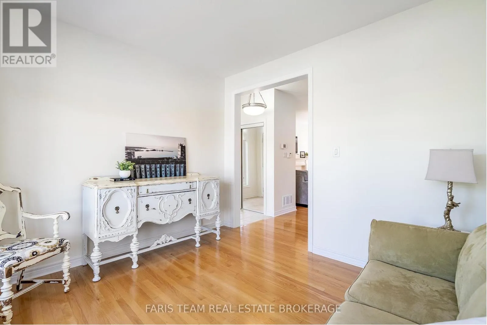26 BARRINGTON TRAIL
