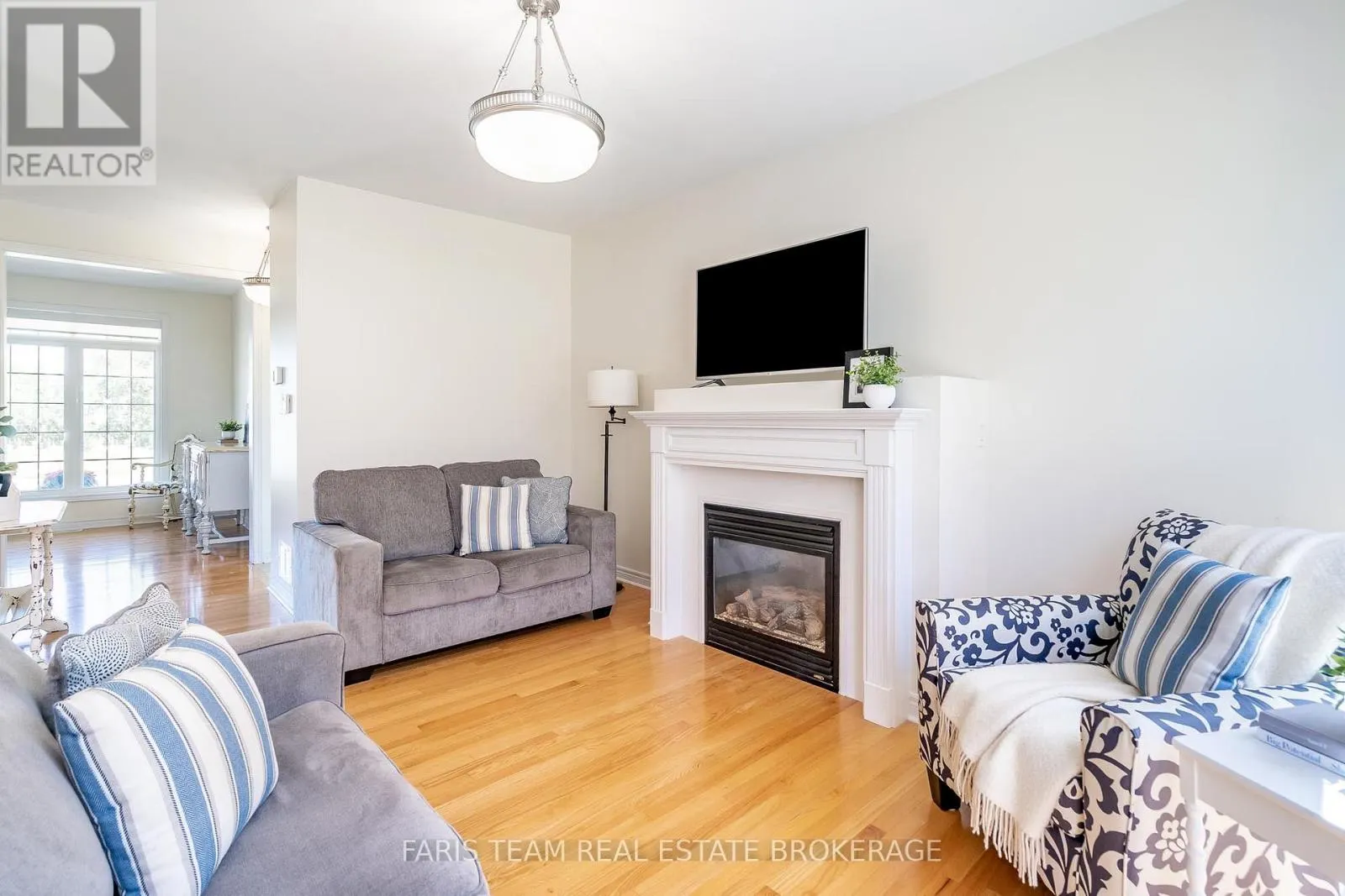 26 BARRINGTON TRAIL