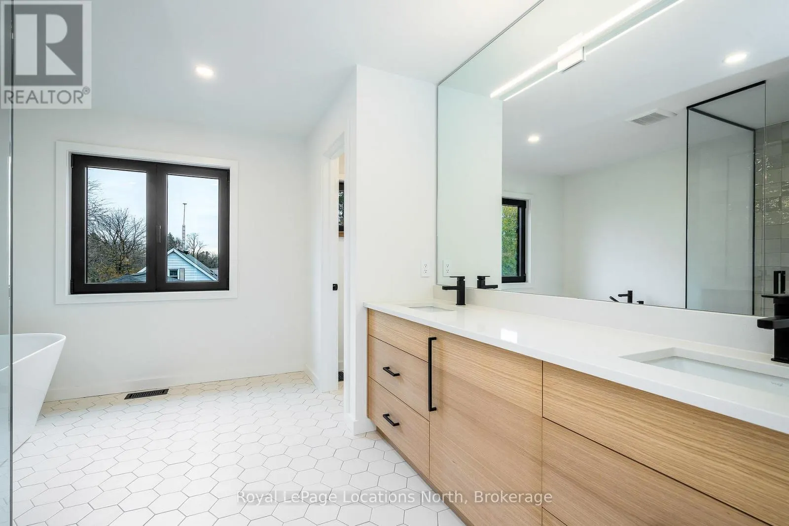 18 MELVILLE STREET