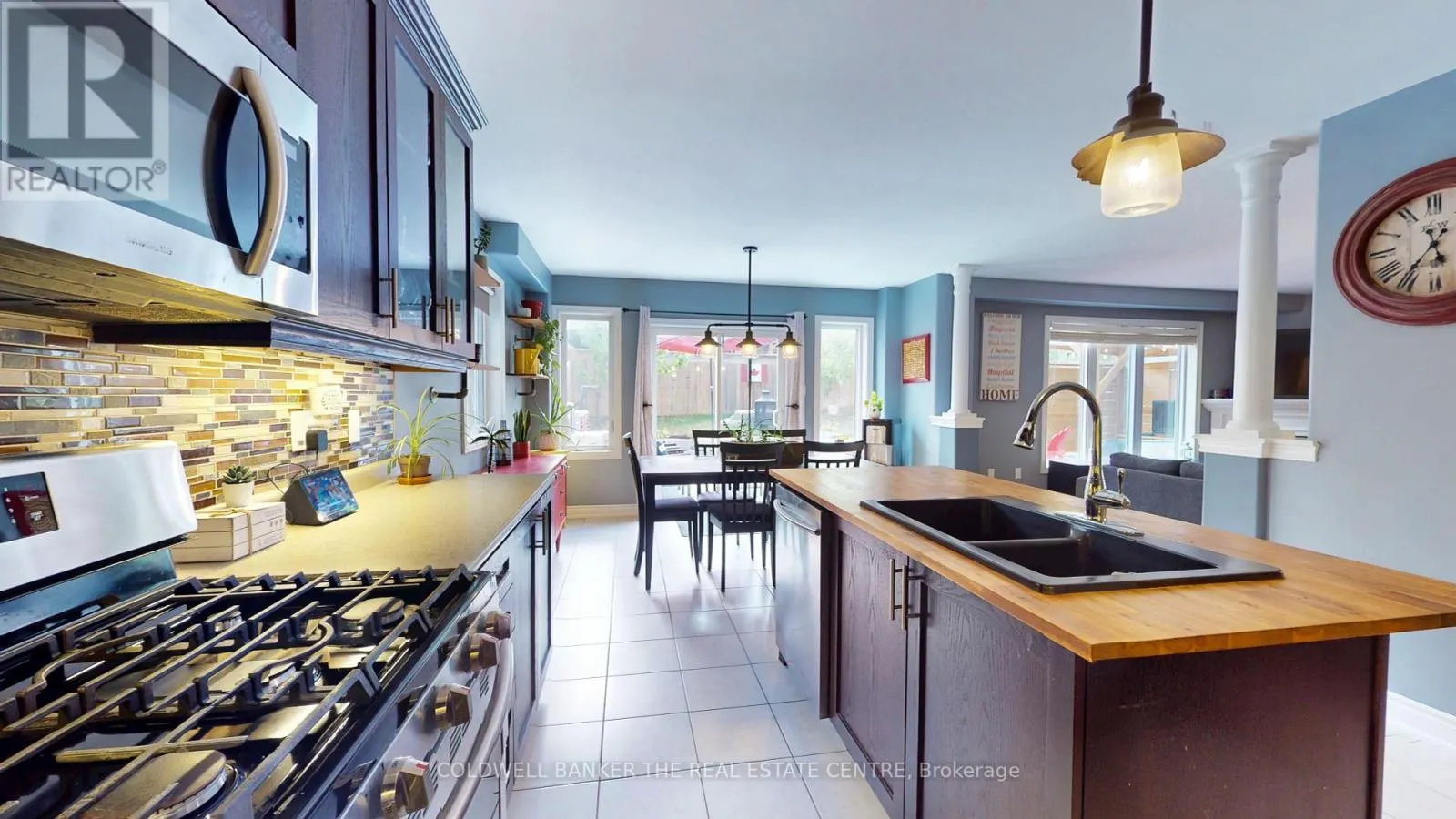 3086 EMPEROR DRIVE