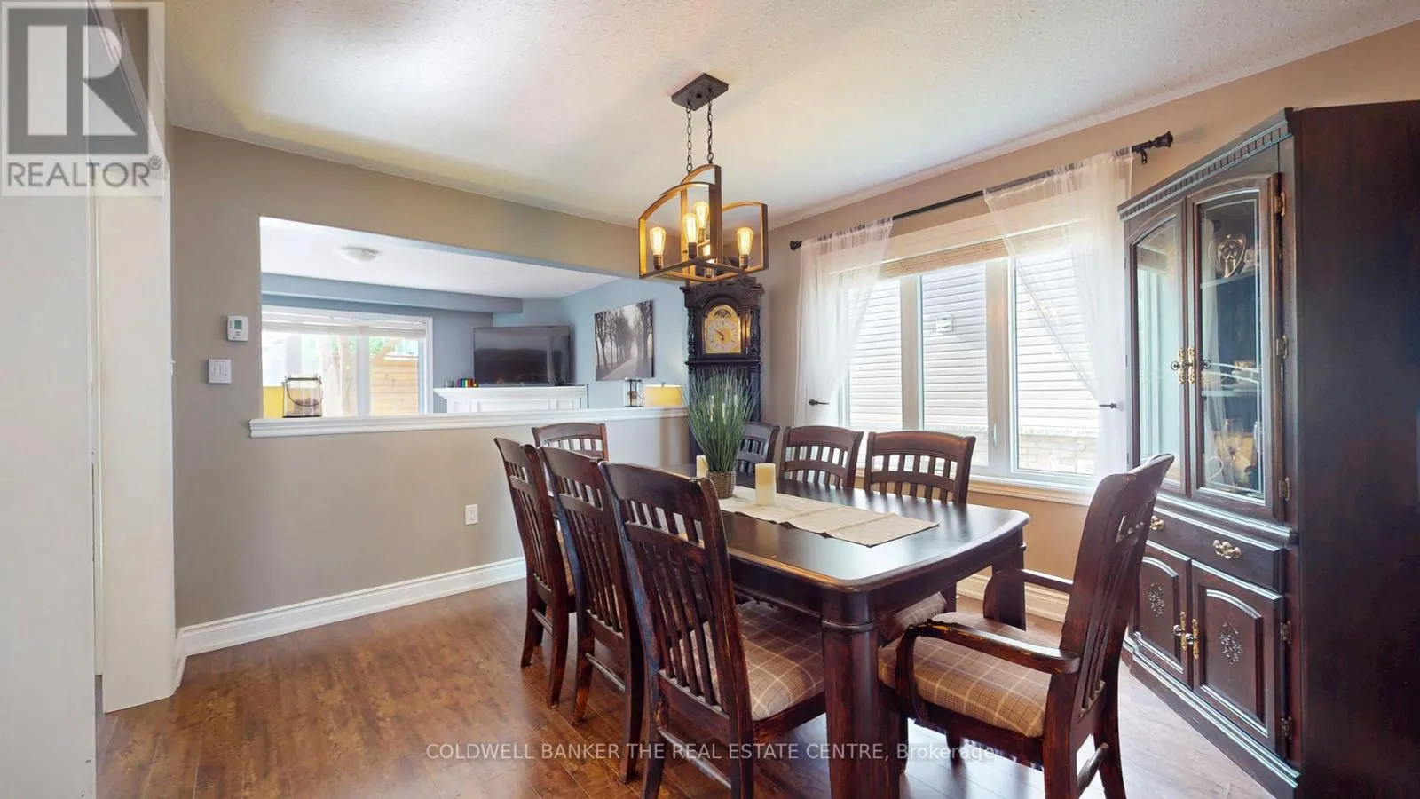 3086 EMPEROR DRIVE