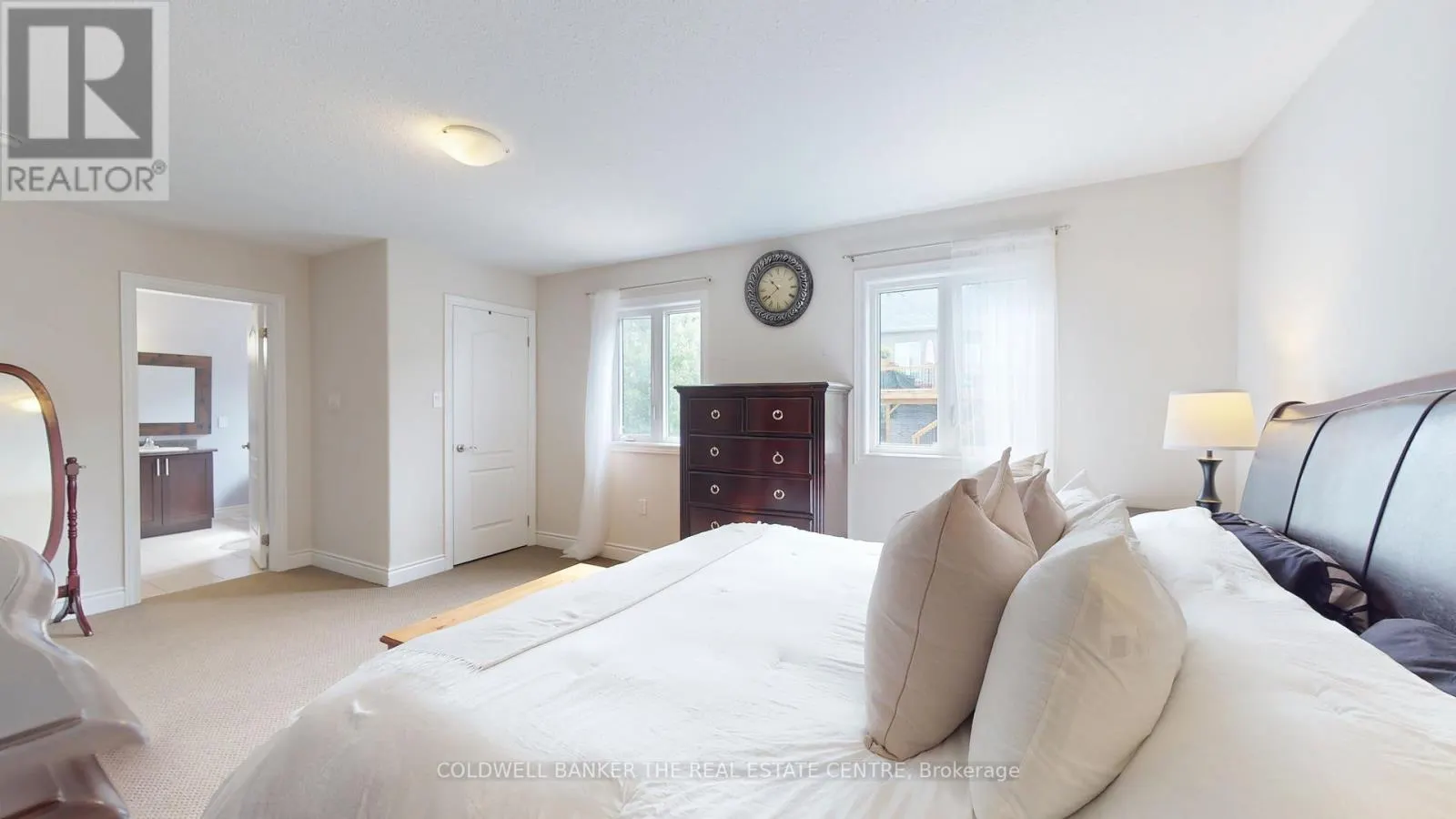 3086 EMPEROR DRIVE