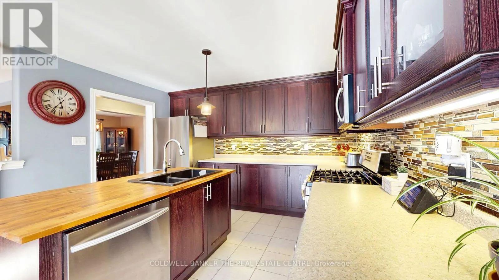 3086 EMPEROR DRIVE