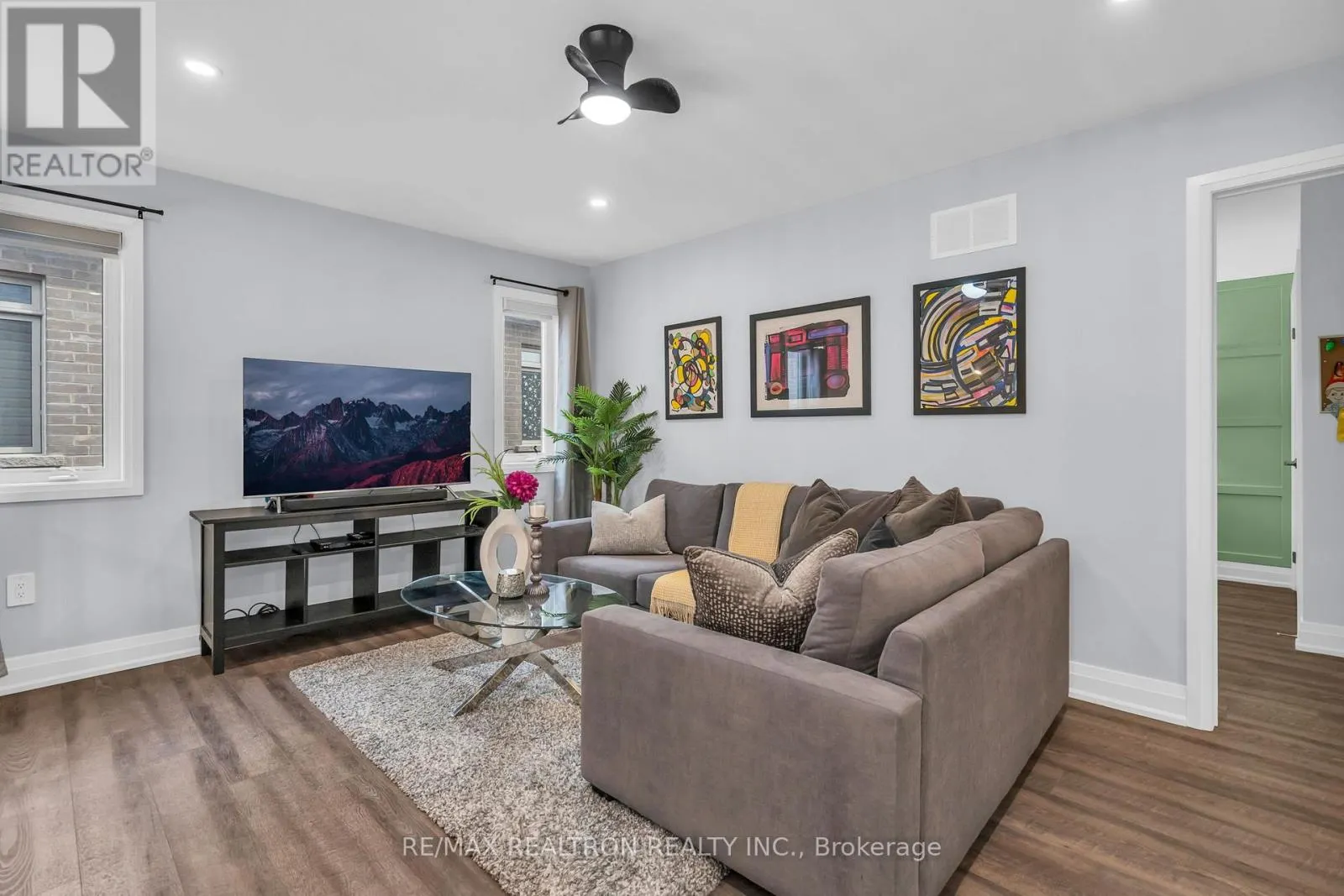 99 FRANKLIN TRAIL