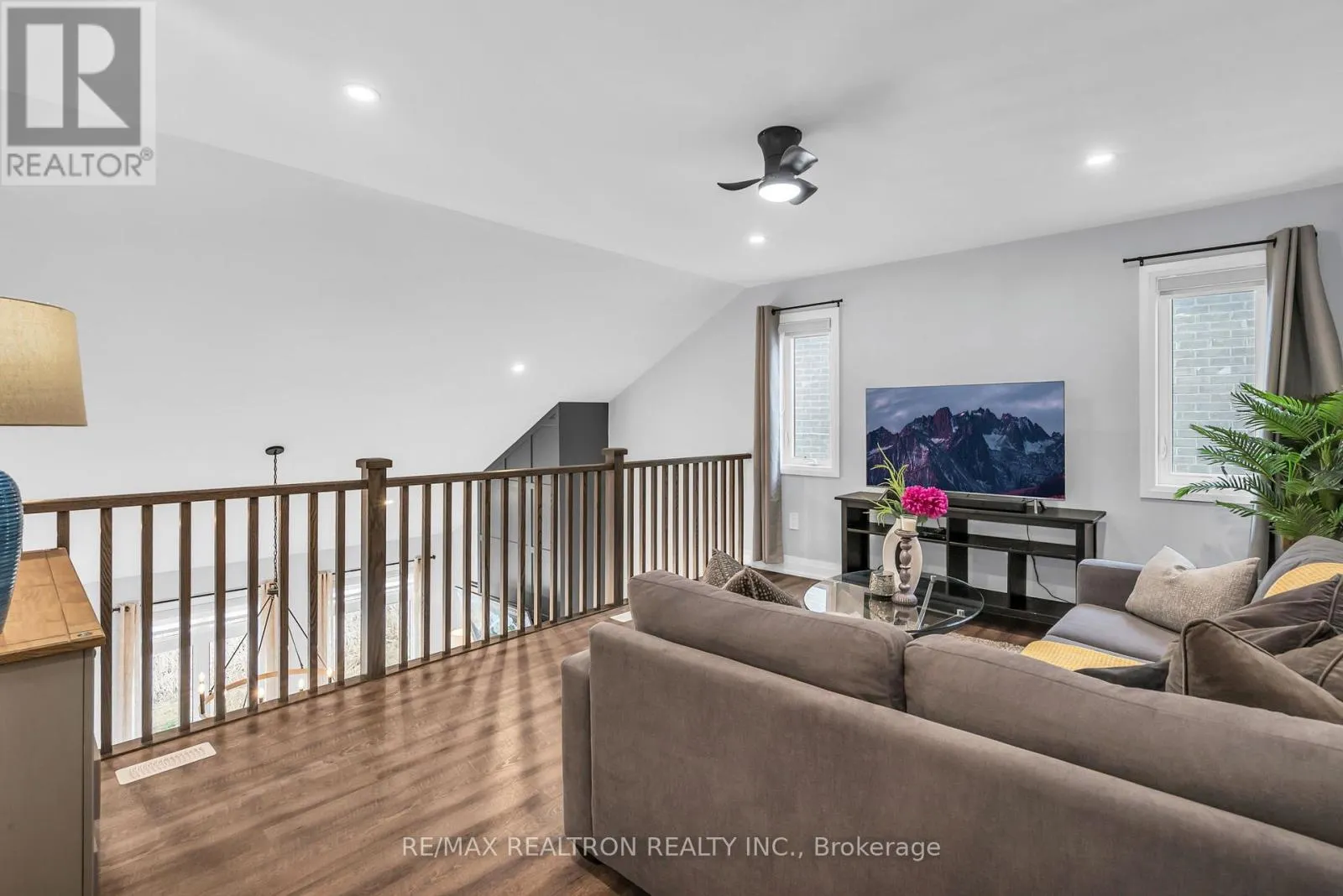 99 FRANKLIN TRAIL