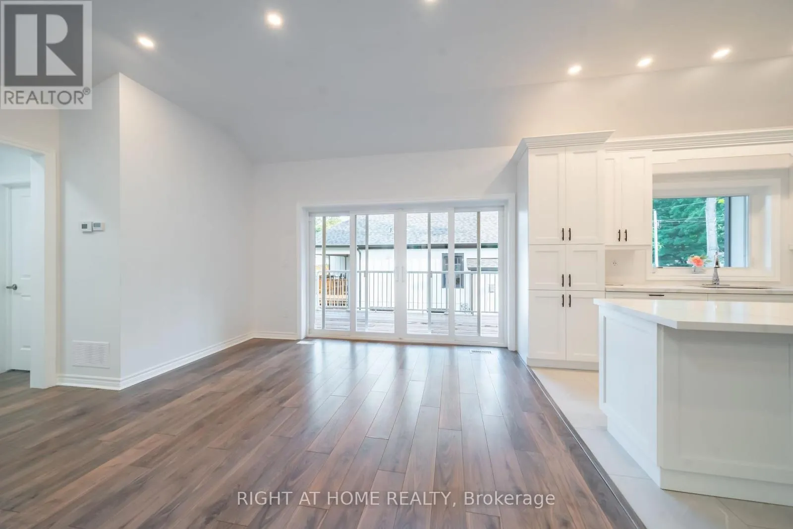 50 BREITHAUPT CRESCENT