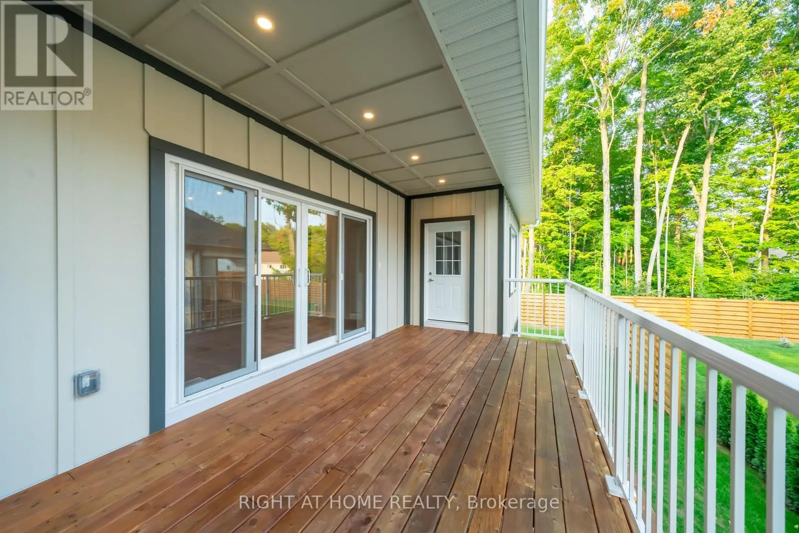 50 BREITHAUPT CRESCENT