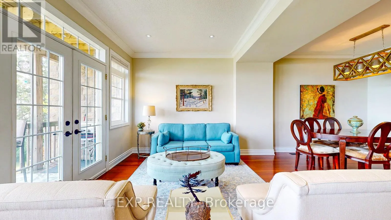 10 BOARDWALK AVENUE