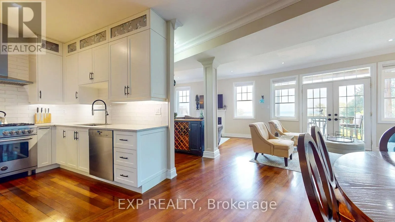 10 BOARDWALK AVENUE