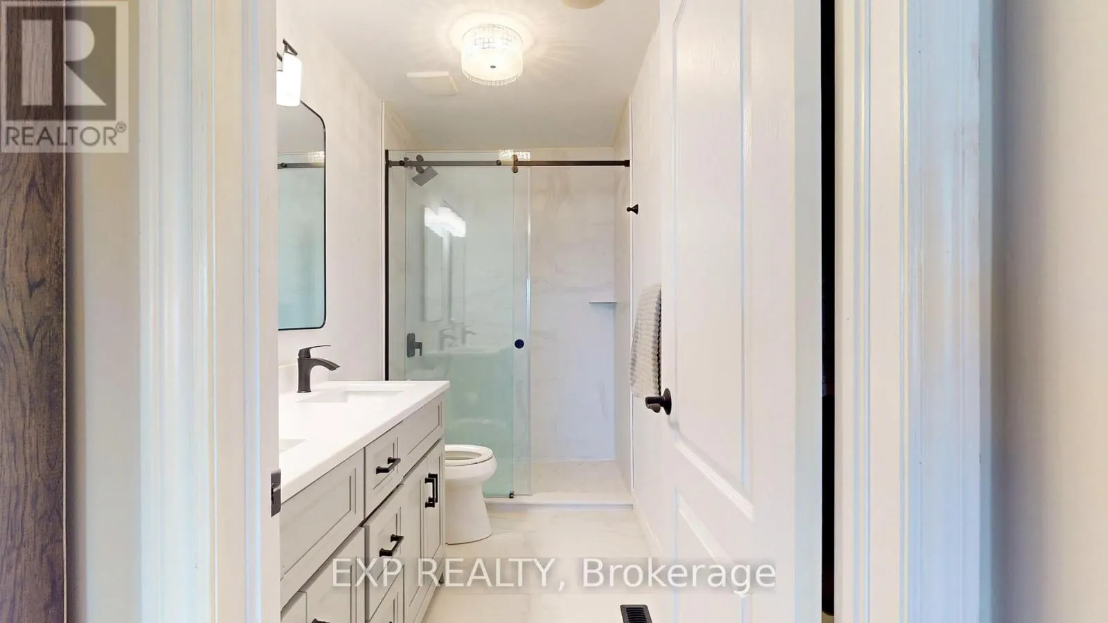 10 BOARDWALK AVENUE