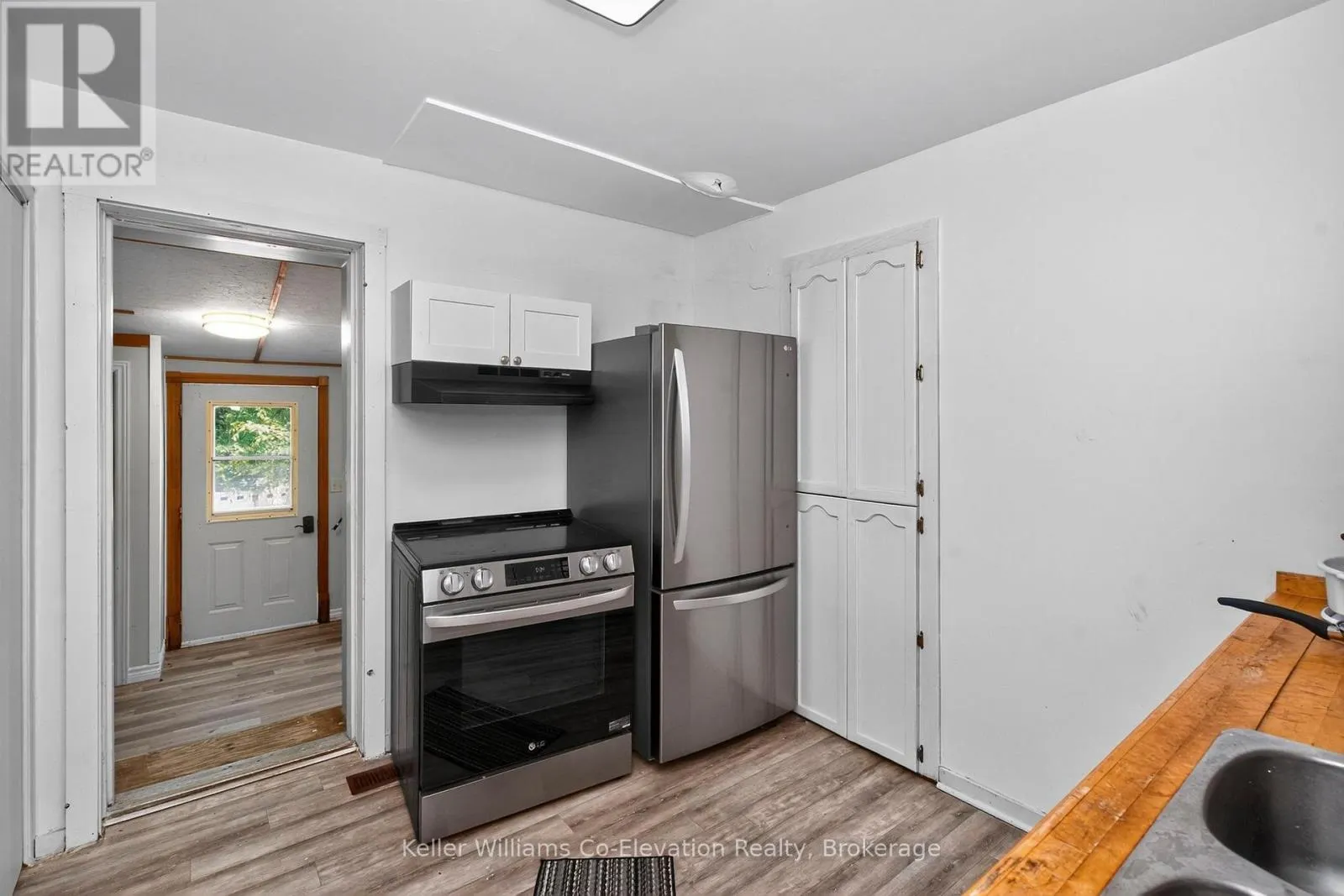 224 4TH STREET
