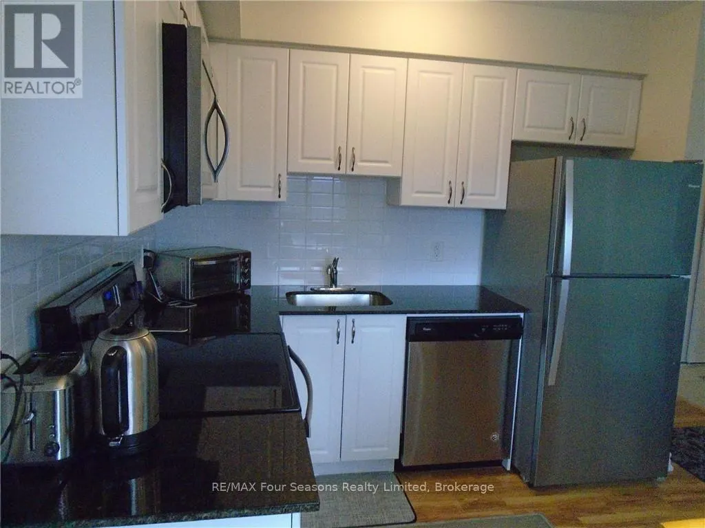 301 - 7 ANCHORAGE CRESCENT, #301