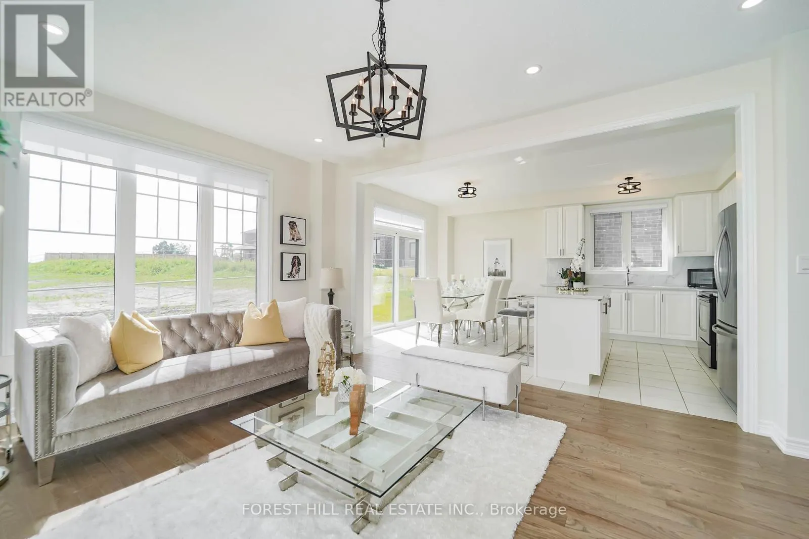 29 KINGSBURY TRAIL