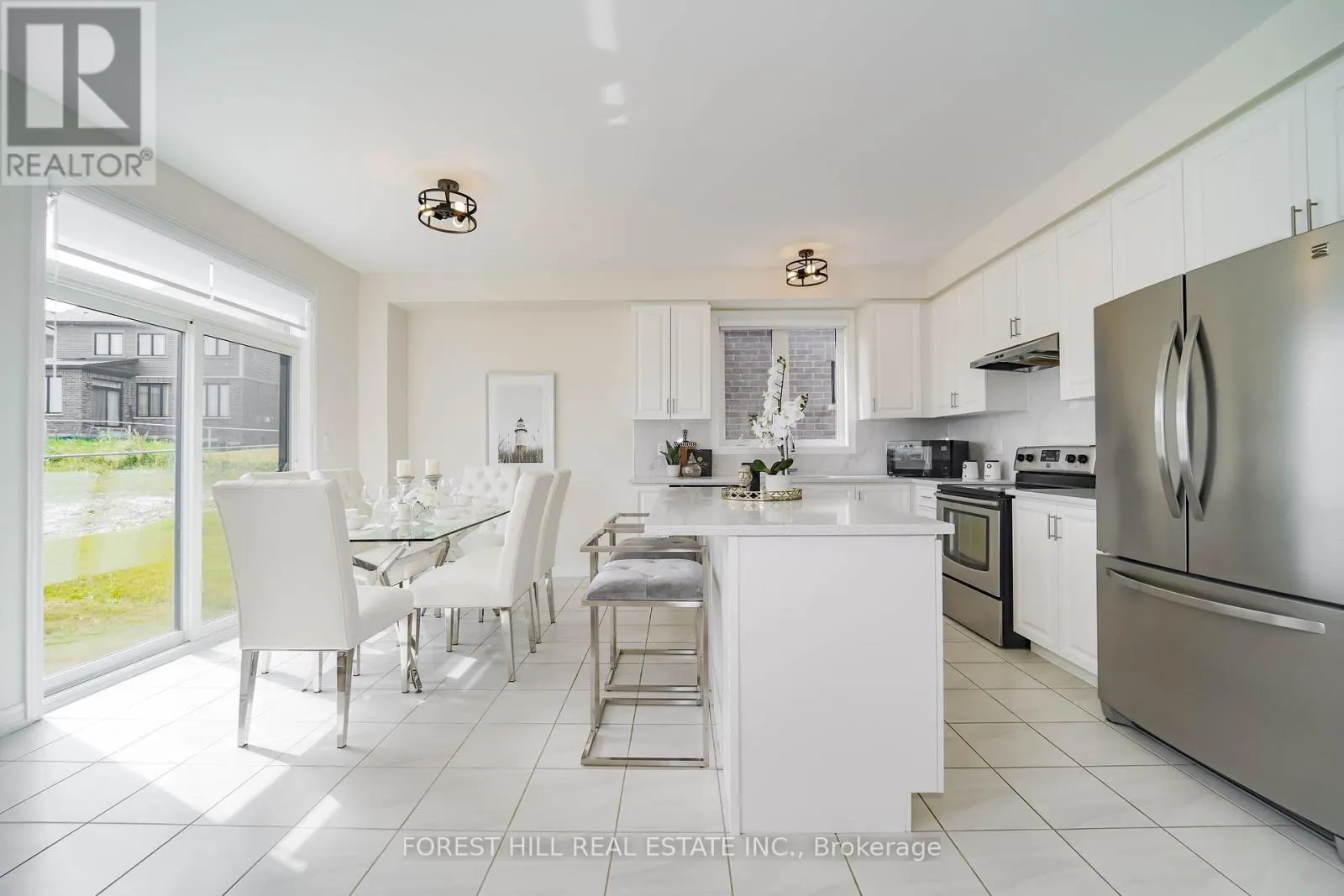 29 KINGSBURY TRAIL