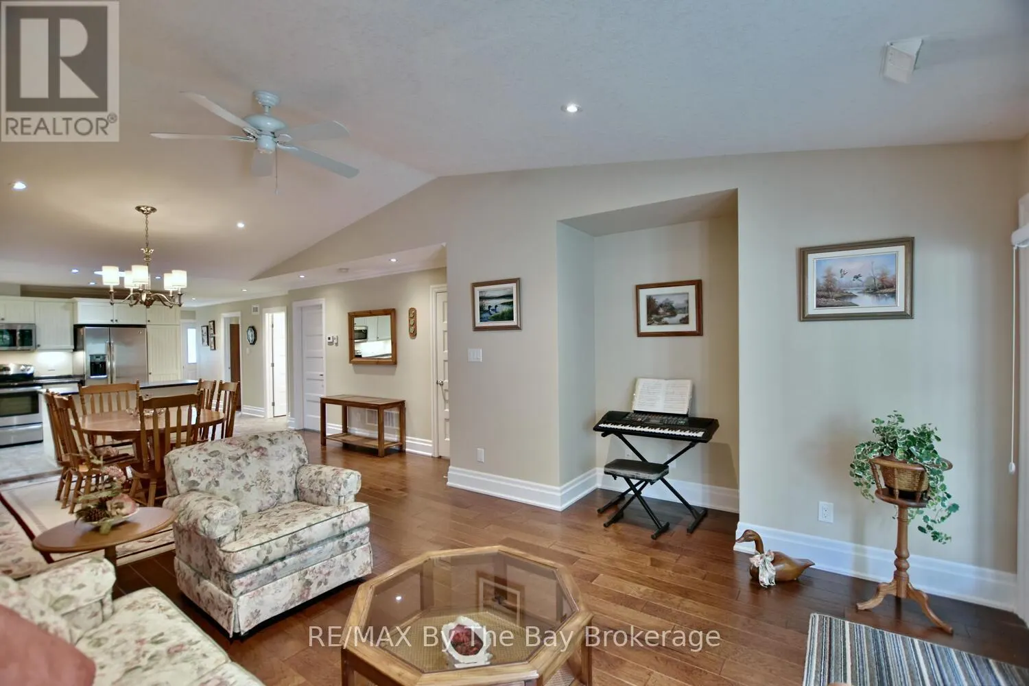 50 CLOVER CRESCENT