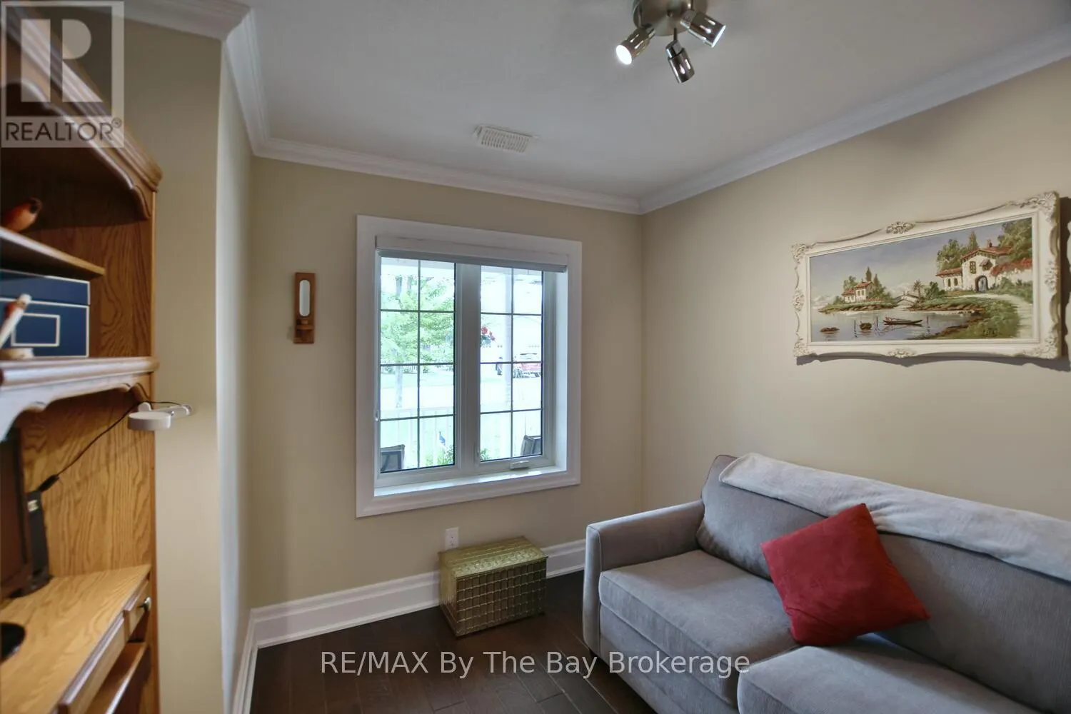 50 CLOVER CRESCENT