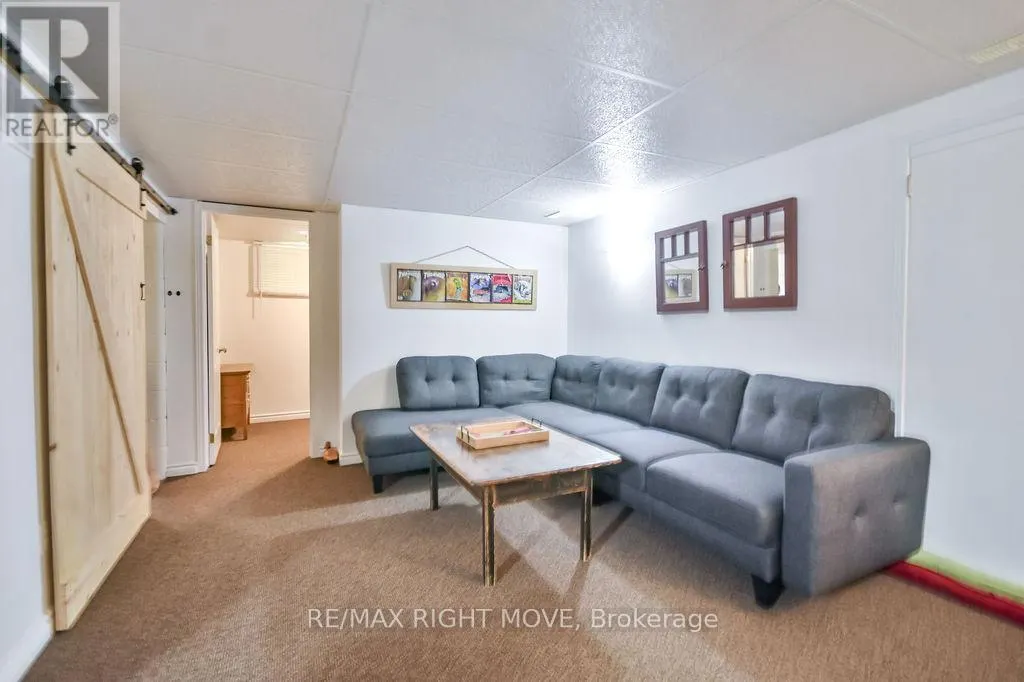 129 NORTH STREET W