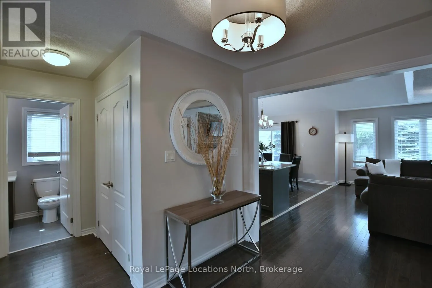 20 LEEWARD CIRCLE