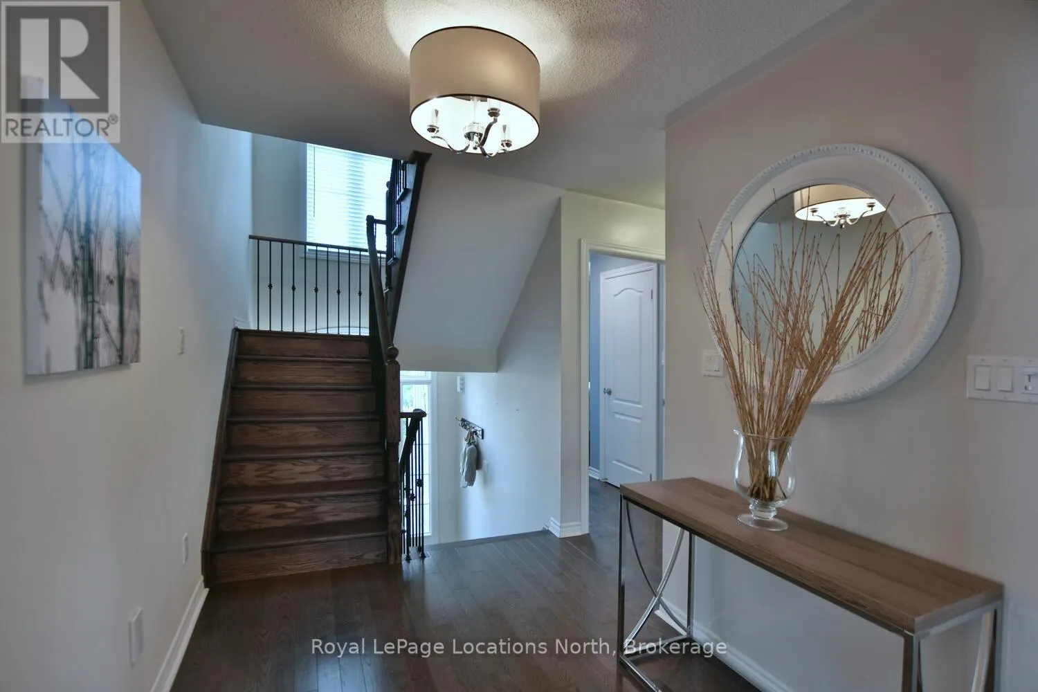 20 LEEWARD CIRCLE