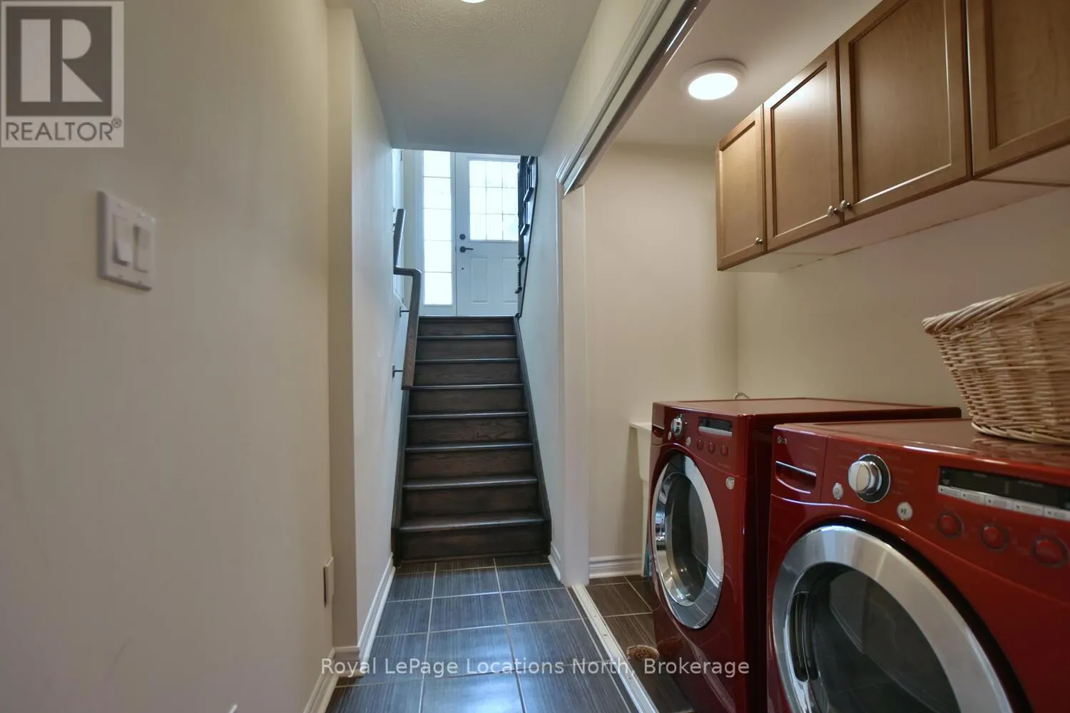 20 LEEWARD CIRCLE