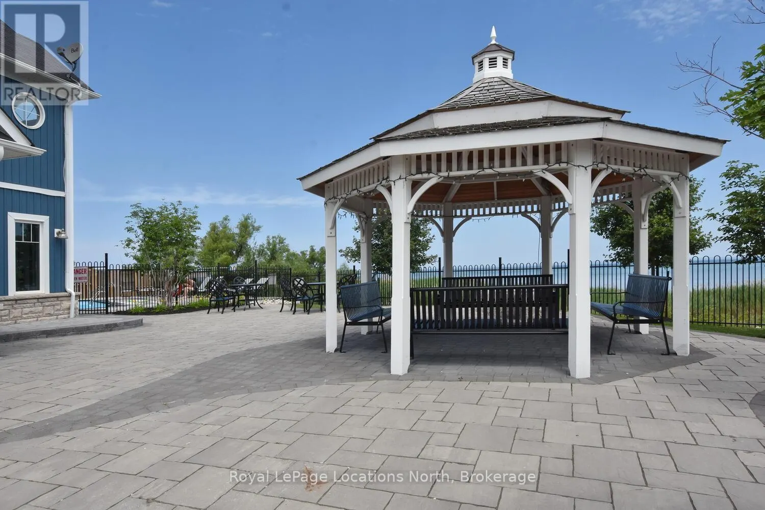 20 LEEWARD CIRCLE