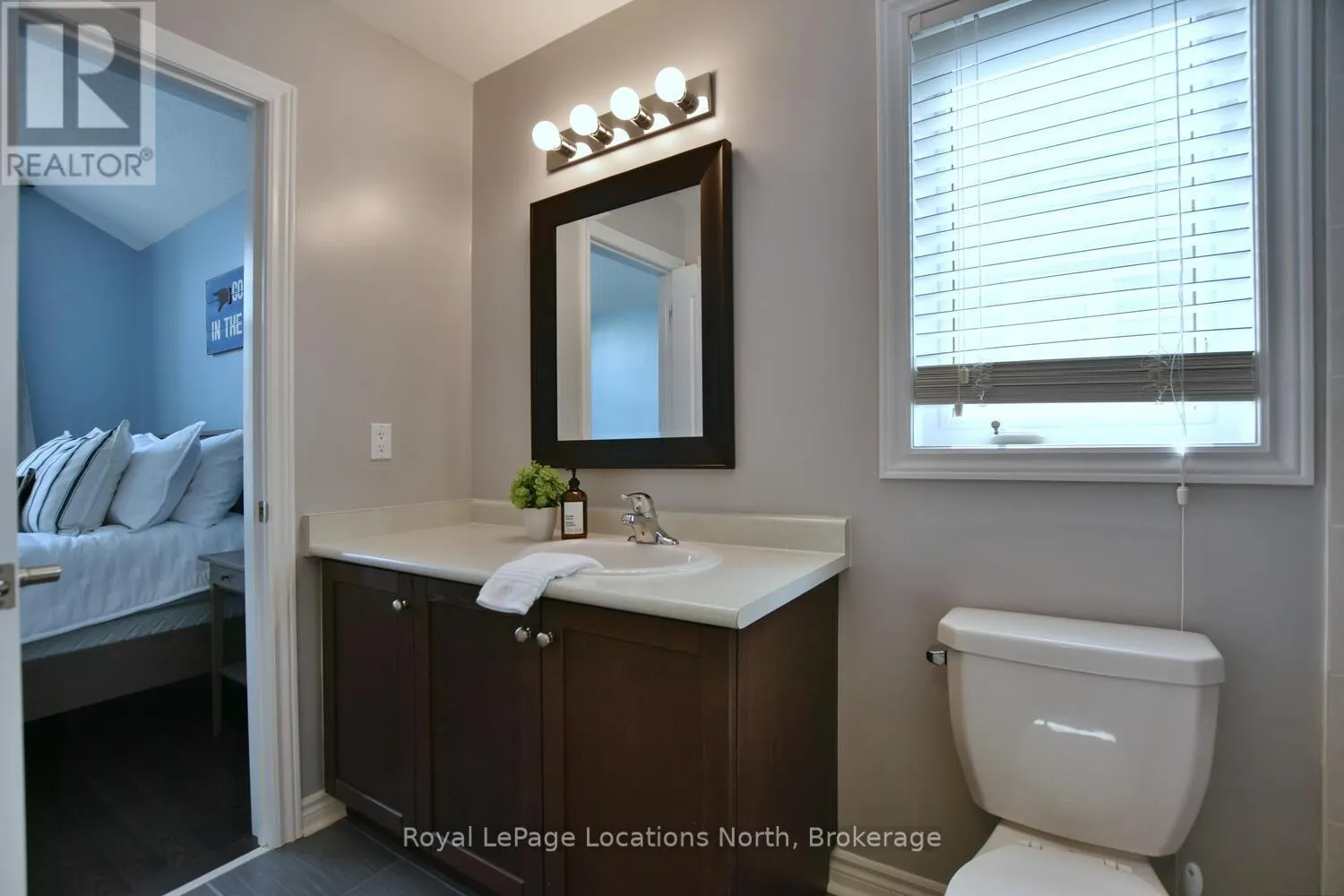 20 LEEWARD CIRCLE