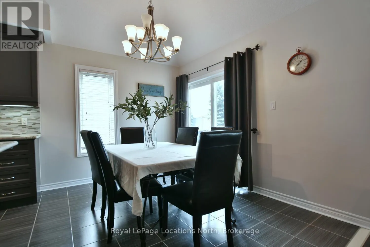 20 LEEWARD CIRCLE