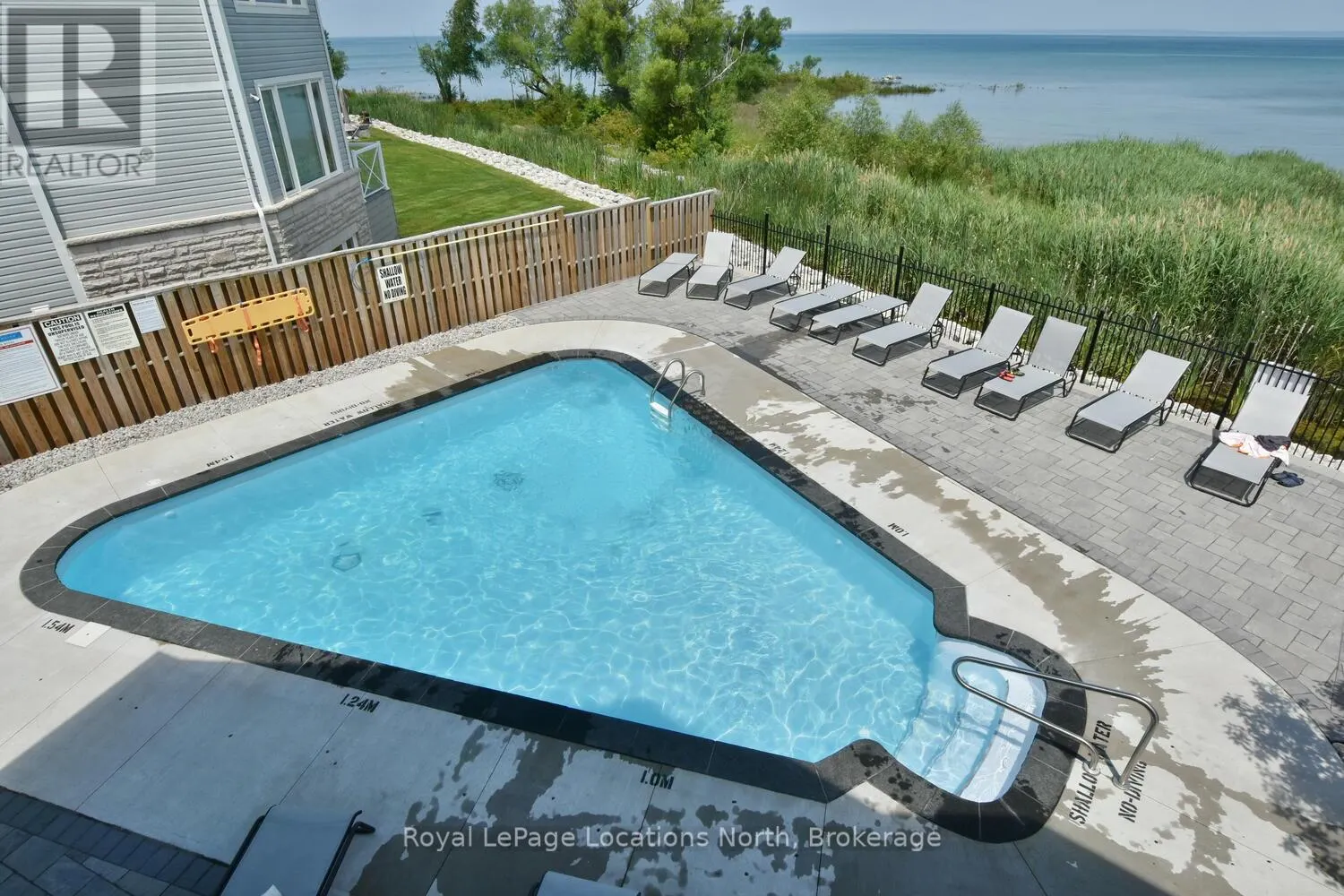 20 LEEWARD CIRCLE