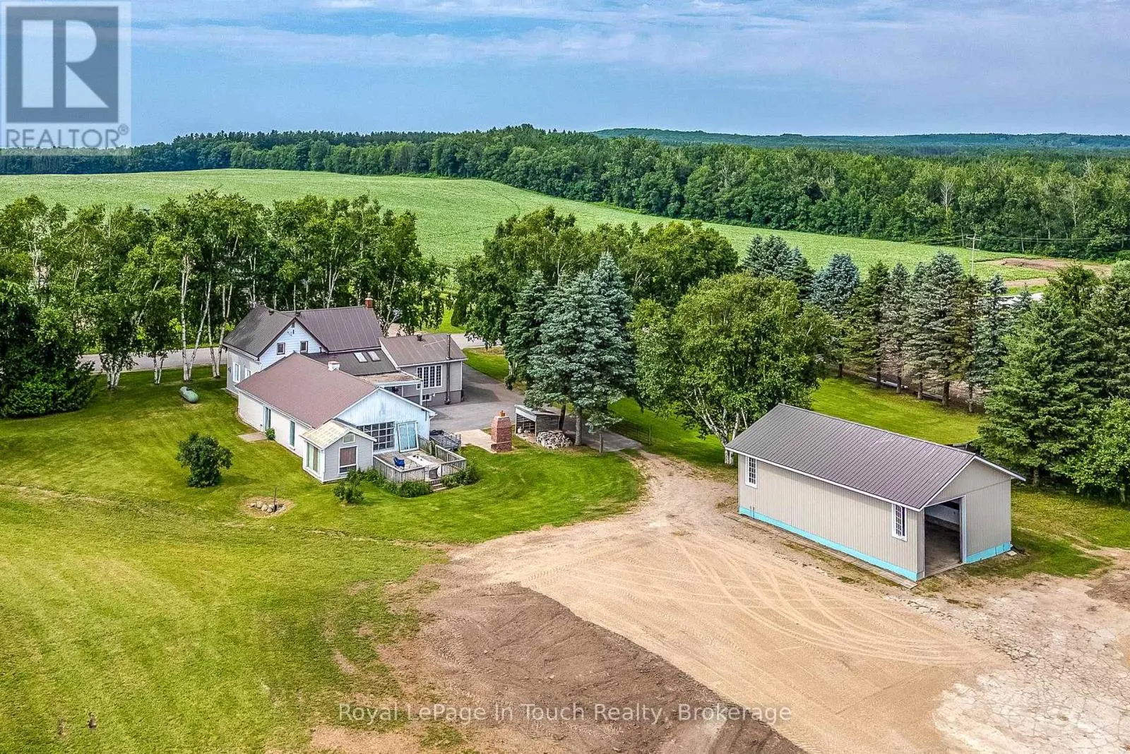 113 CONCESSION 17 ROAD W