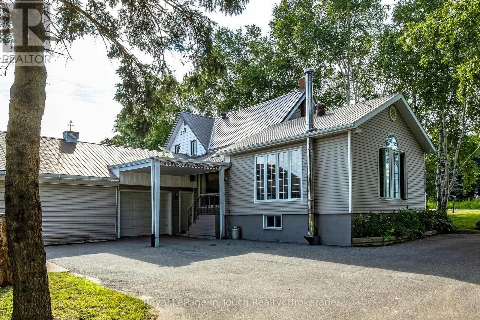 113 CONCESSION 17 ROAD W