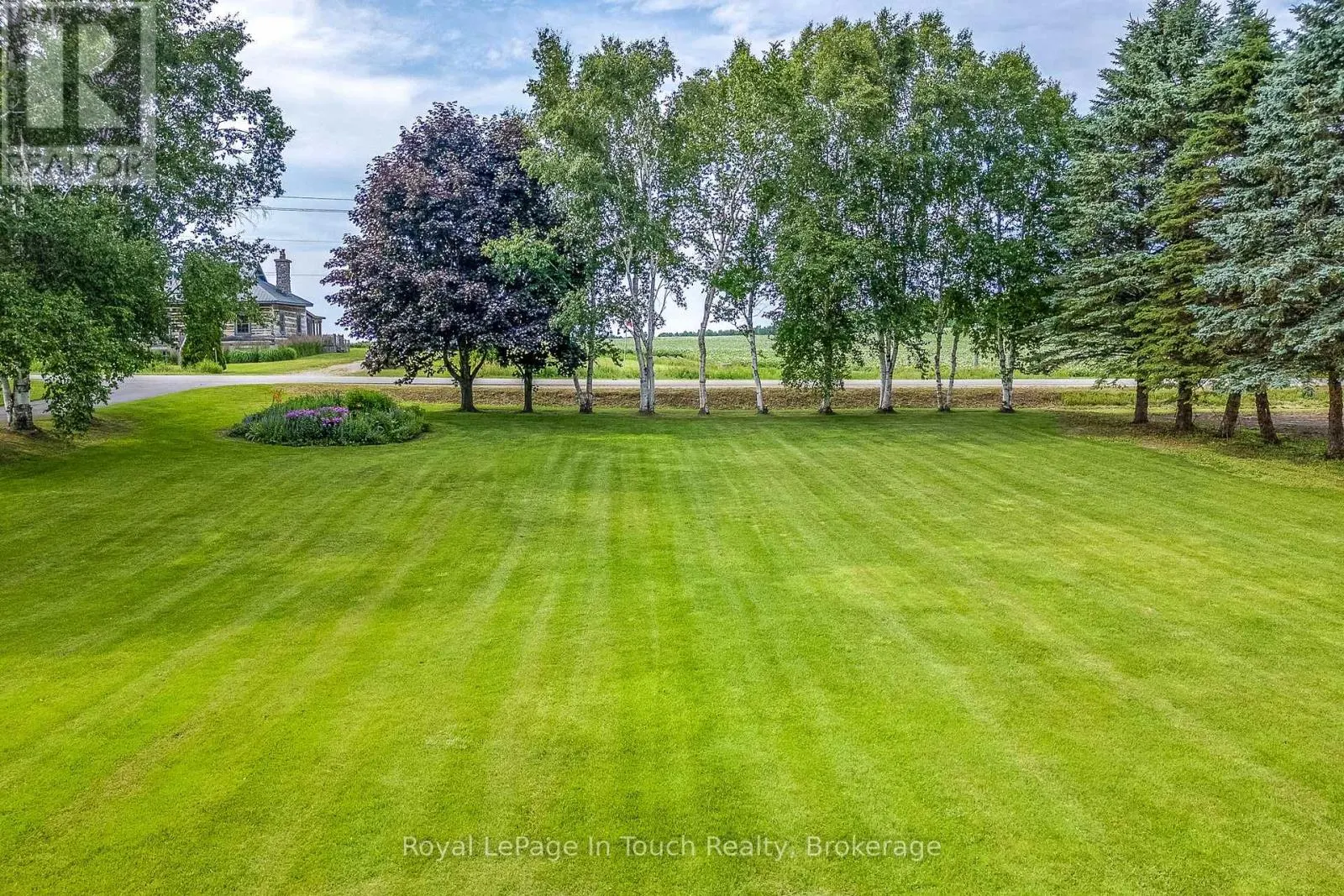 113 CONCESSION 17 ROAD W