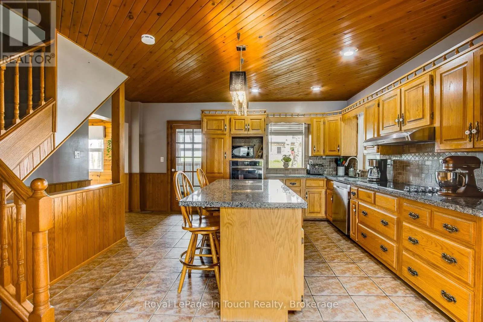 113 CONCESSION 17 ROAD W