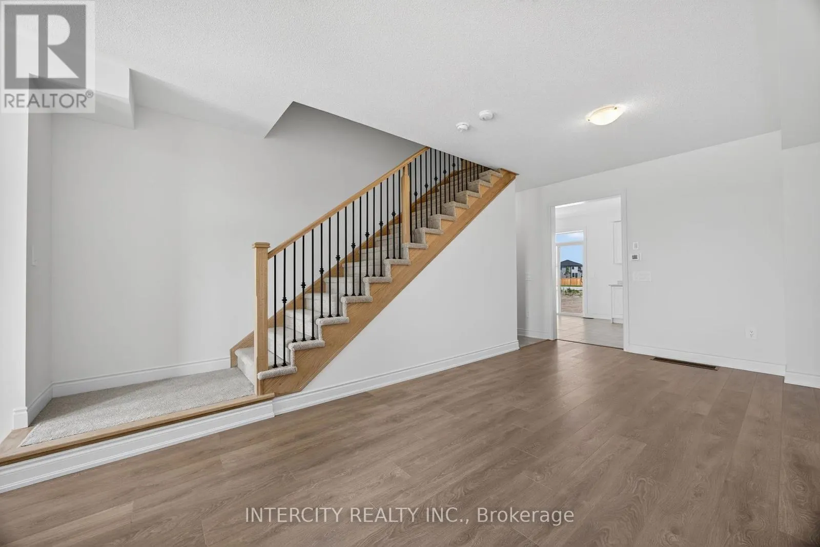 17 AVALON DRIVE