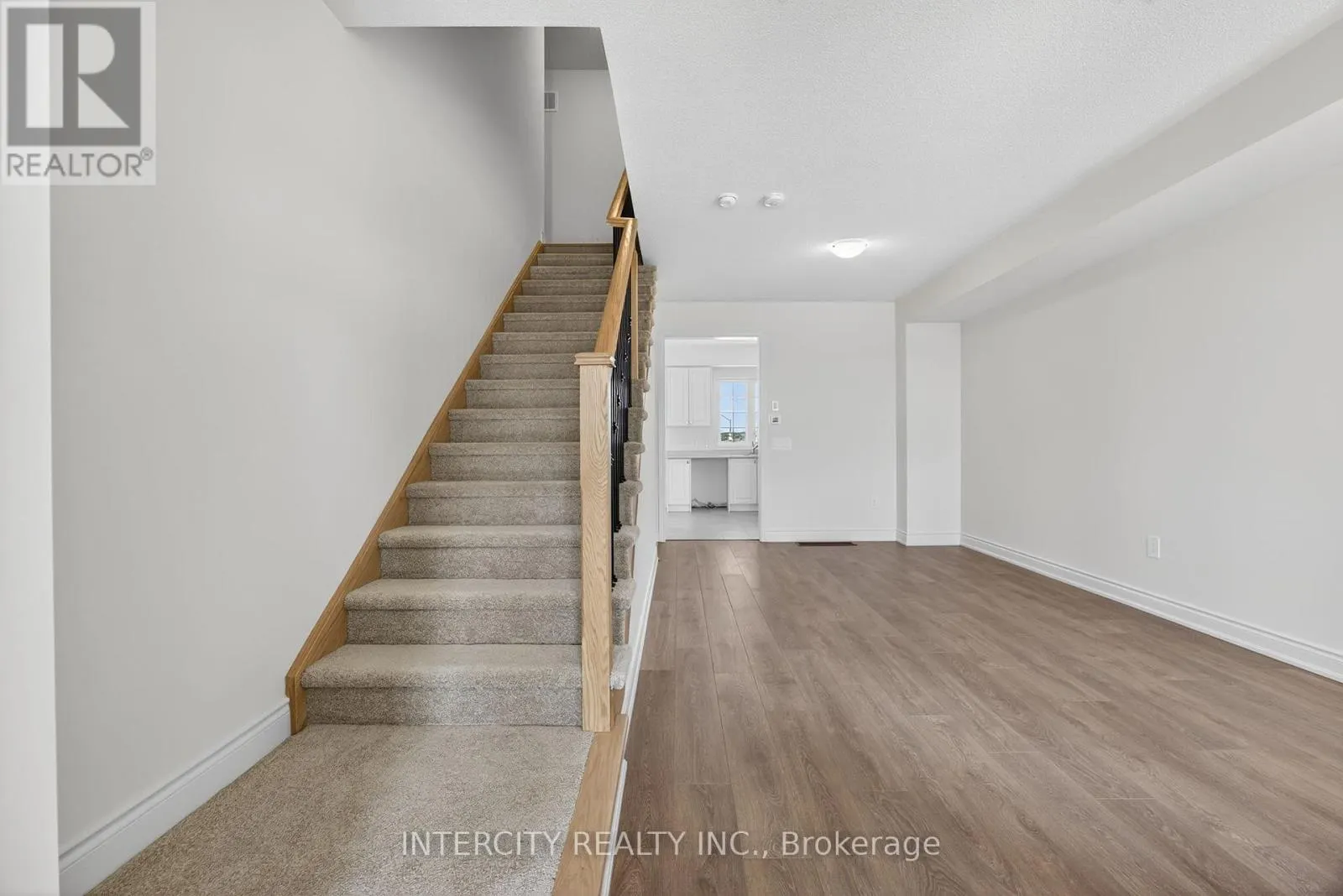 17 AVALON DRIVE