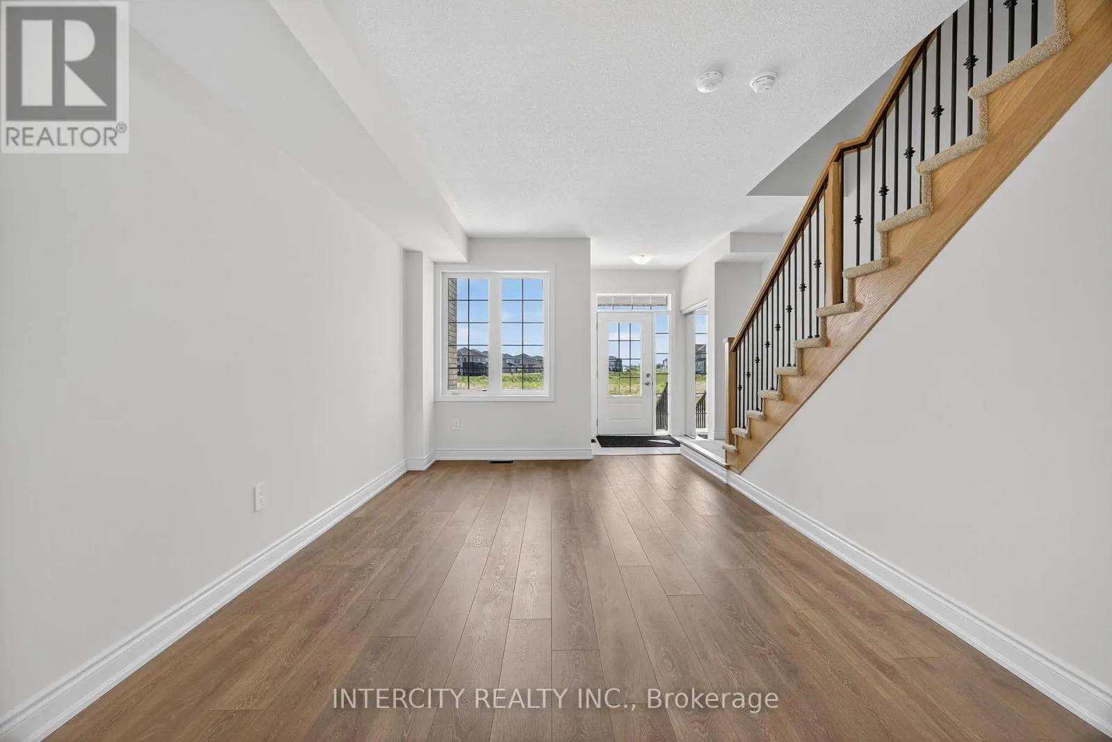 17 AVALON DRIVE