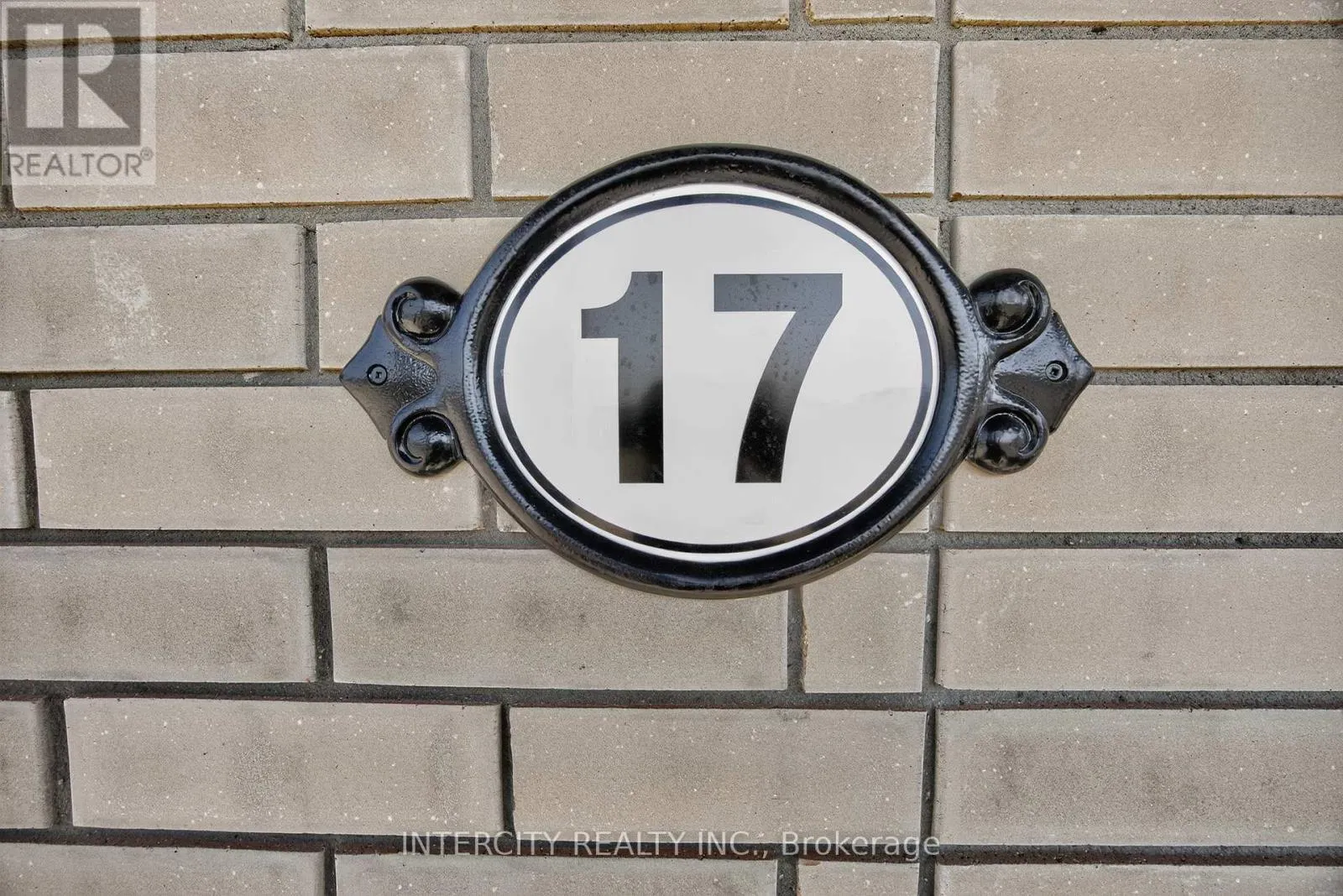 17 AVALON DRIVE