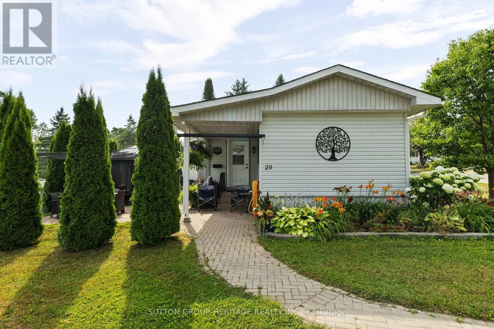 29 CAMERON DRIVE