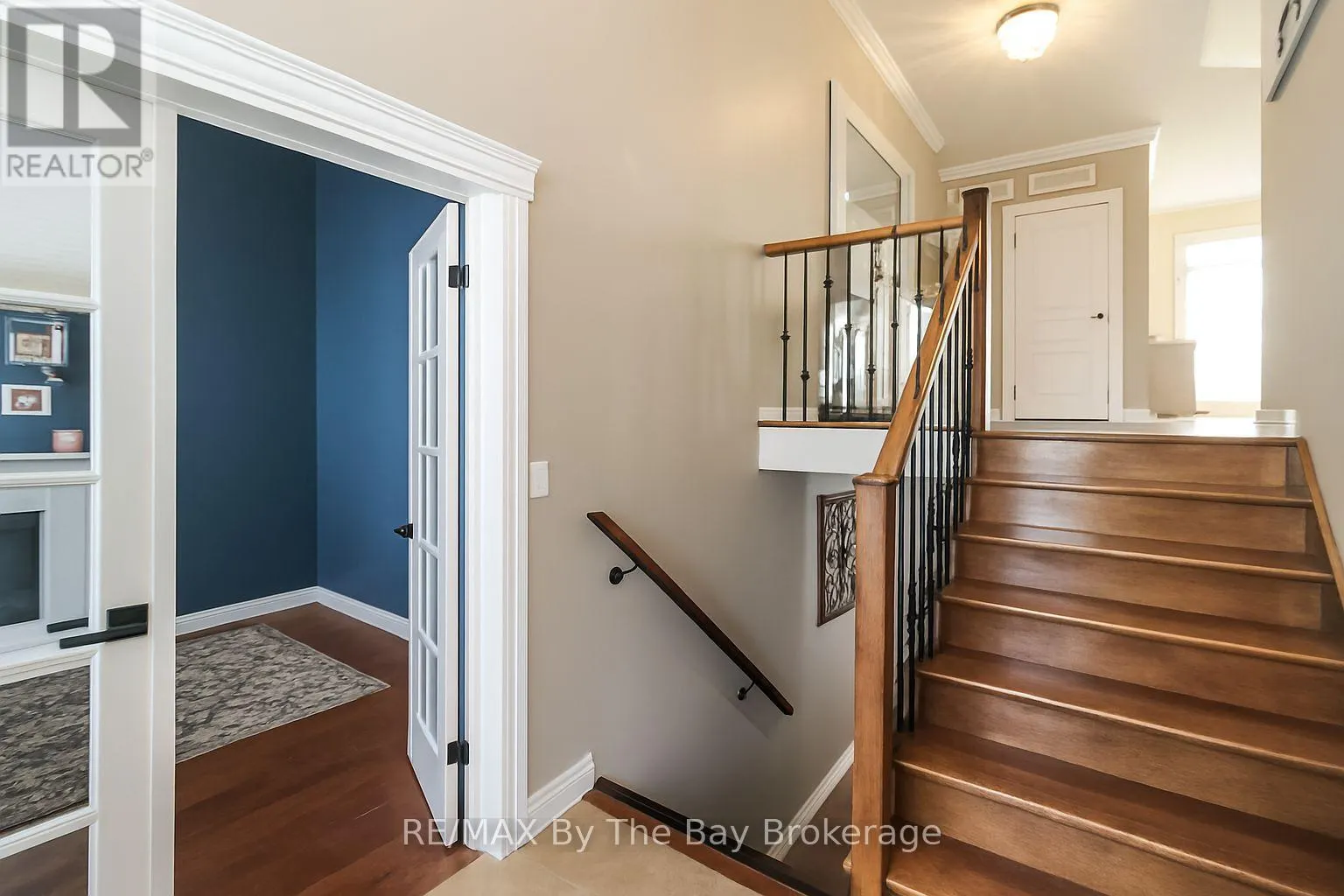 9 BROADPOINT STREET