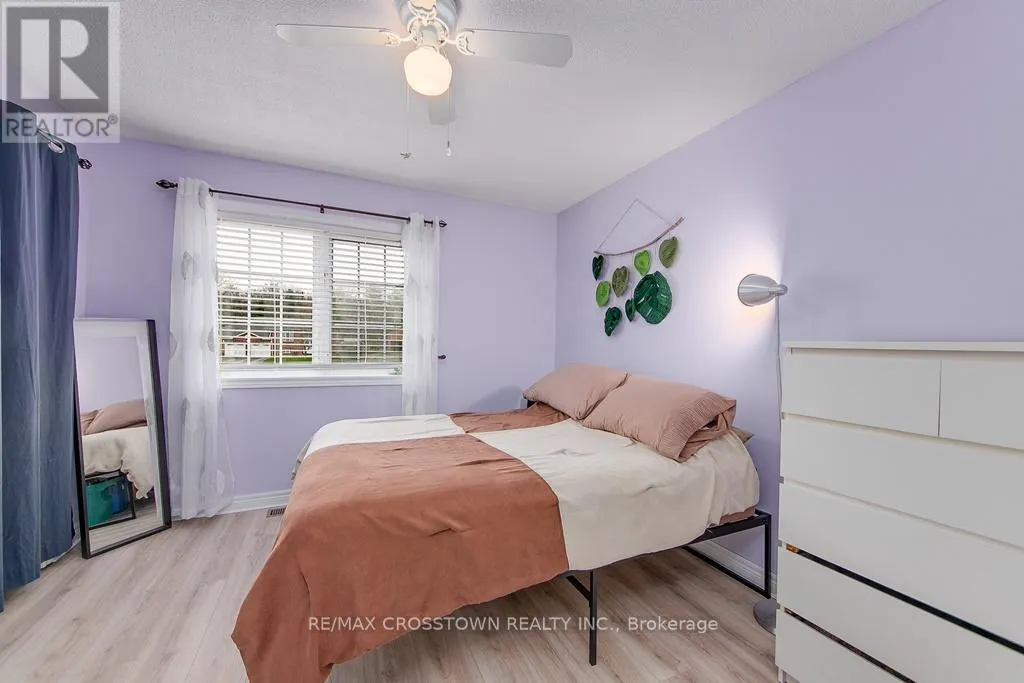 10 BIRCHMOUNT CIRCLE