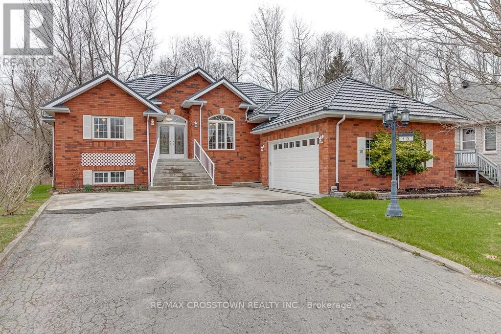 10 BIRCHMOUNT CIRCLE