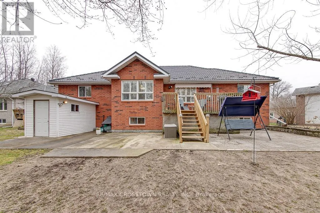 10 BIRCHMOUNT CIRCLE