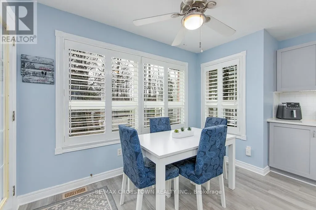 10 BIRCHMOUNT CIRCLE