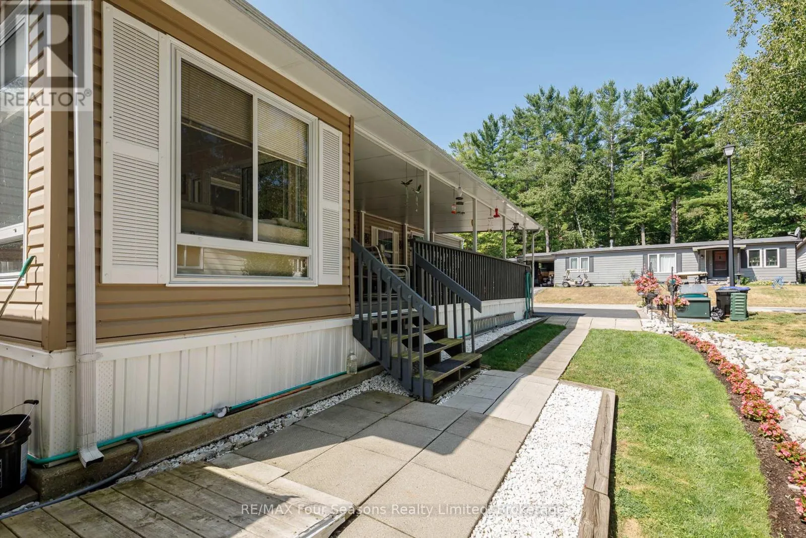 7 ALLEN DRIVE S