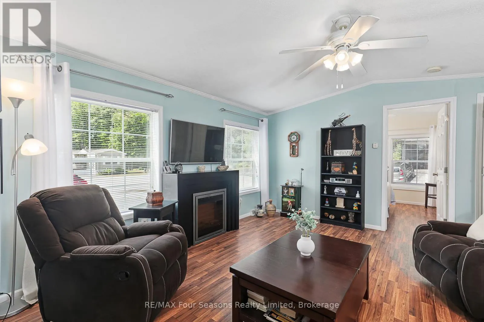 7 ALLEN DRIVE S