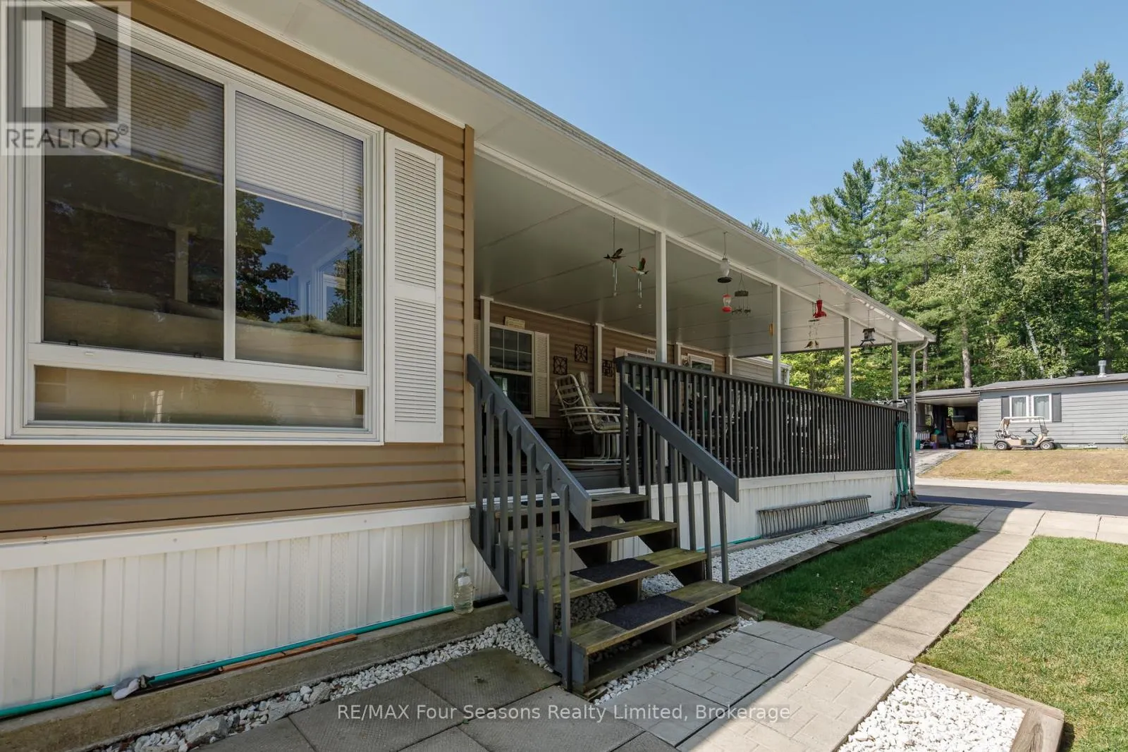7 ALLEN DRIVE S