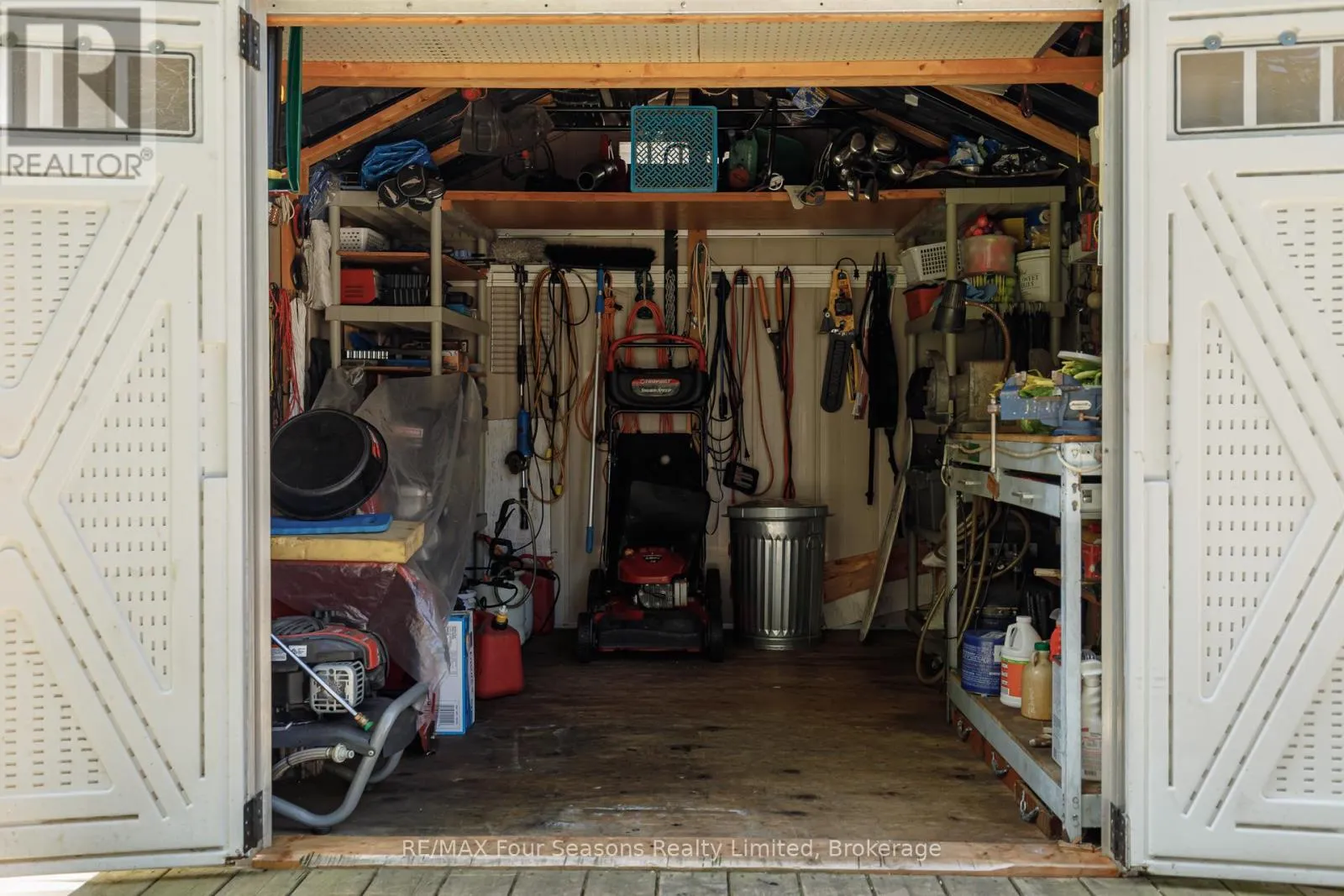7 ALLEN DRIVE S