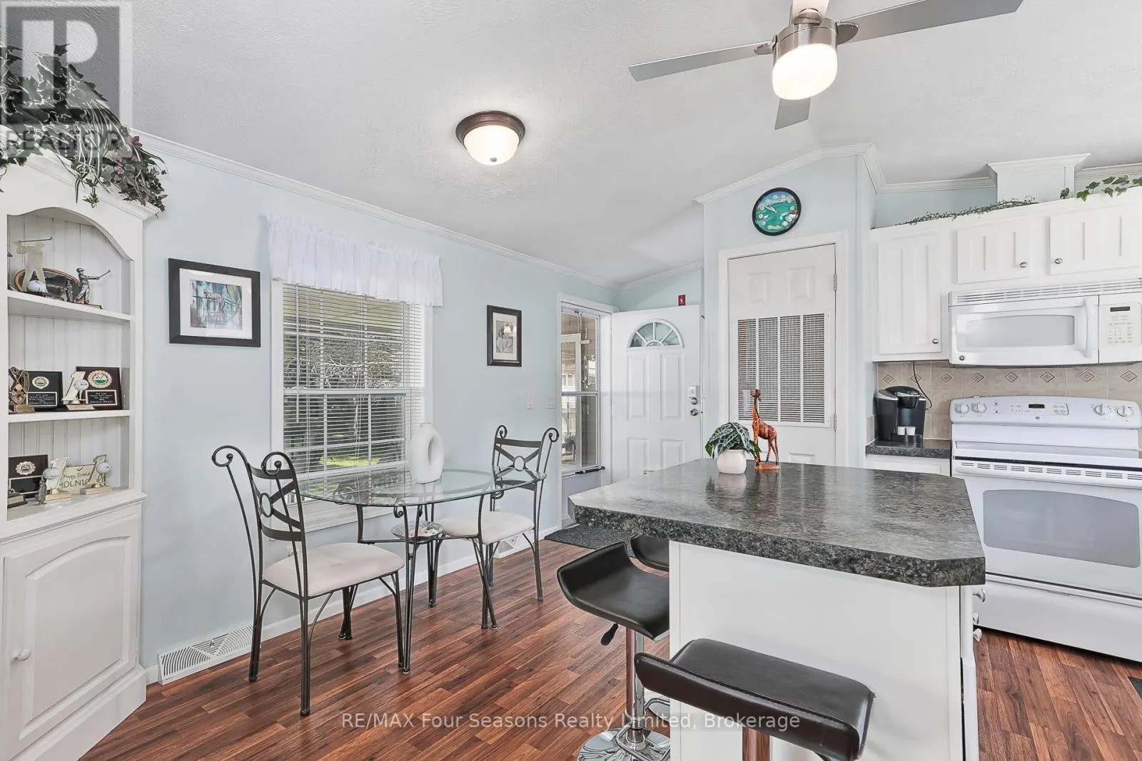 7 ALLEN DRIVE S